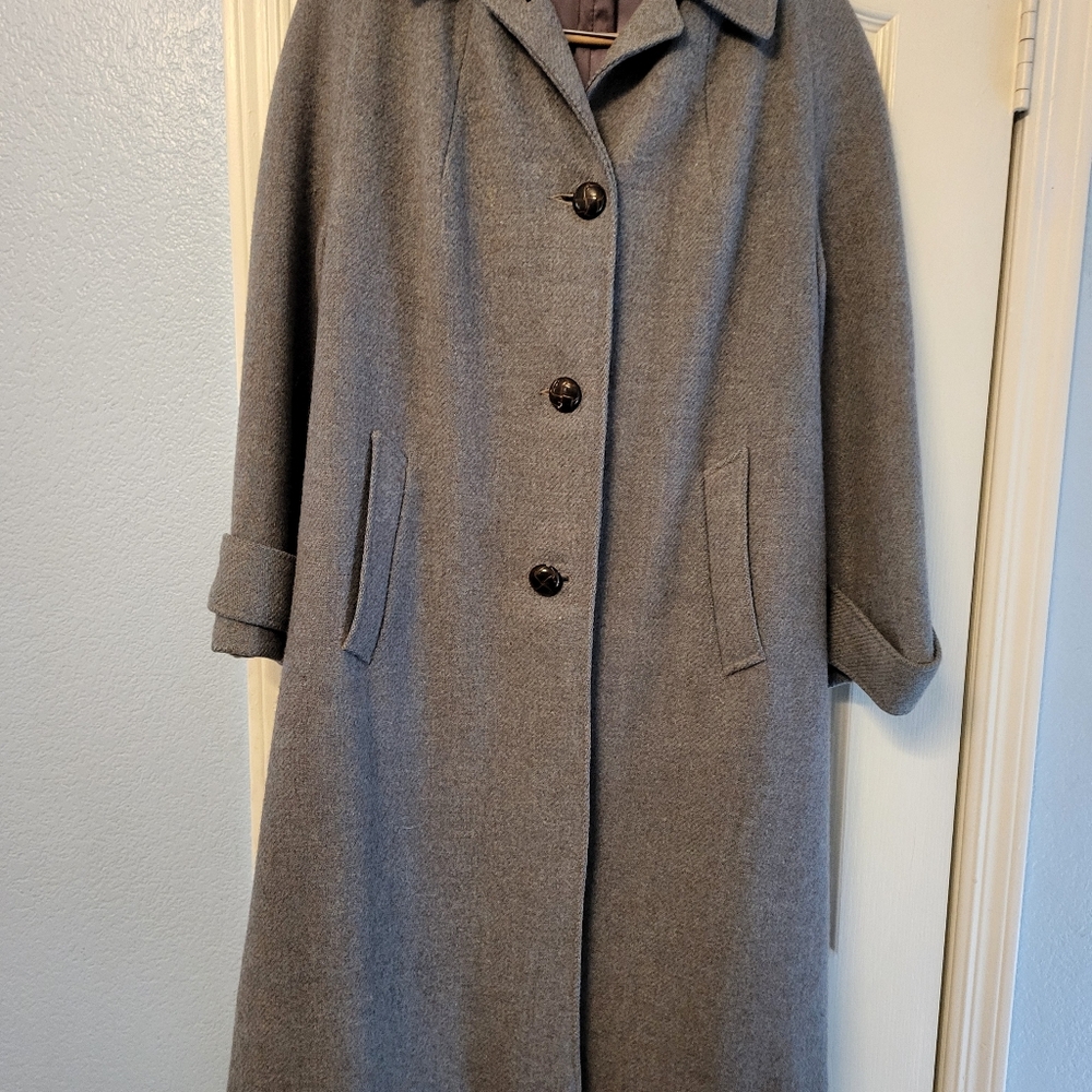 Harris Tweed Men's SZ M (?) Gray Wool Long Balmacaan Coat Raglan VTG l38722 EUC